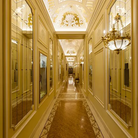 Grand Des Iles Borromees & 5*