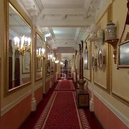 Grand Des Iles Borromees & Hotel
