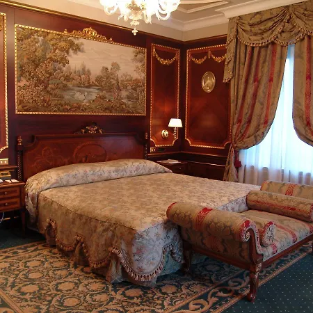 Grand Des Iles Borromees & 5* Stresa