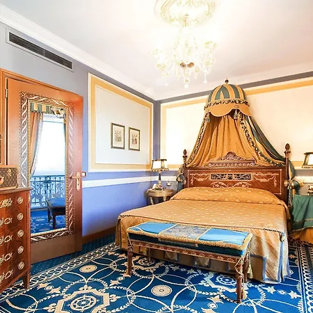 Hotel Grand Des Iles Borromees & 5*