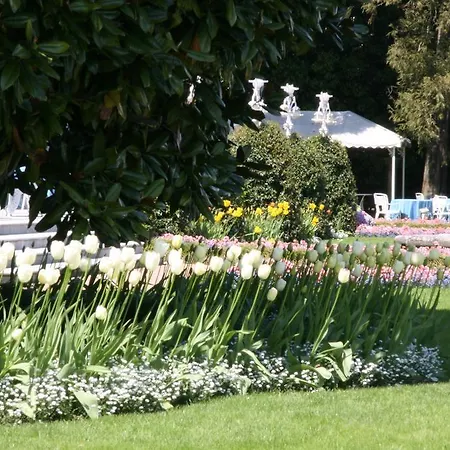 Hotel Grand Des Iles Borromees &
