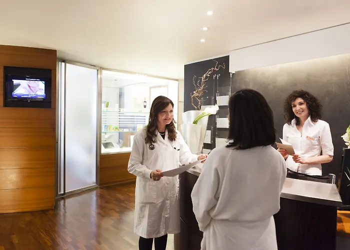 Hotel Grand Des Iles Borromees &