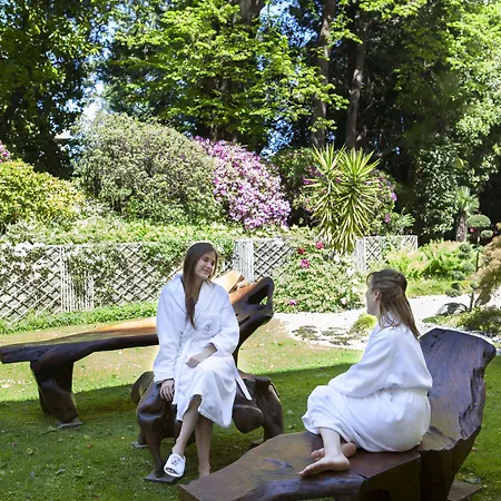 Hotel Grand Des Iles Borromees & 5*